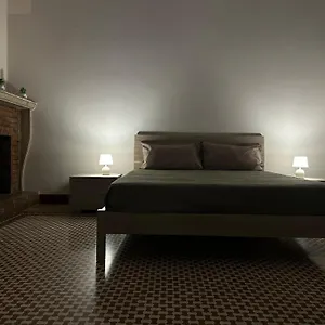 https://apt-il-palazzo-dei-pavoni.lecce-hotels.com